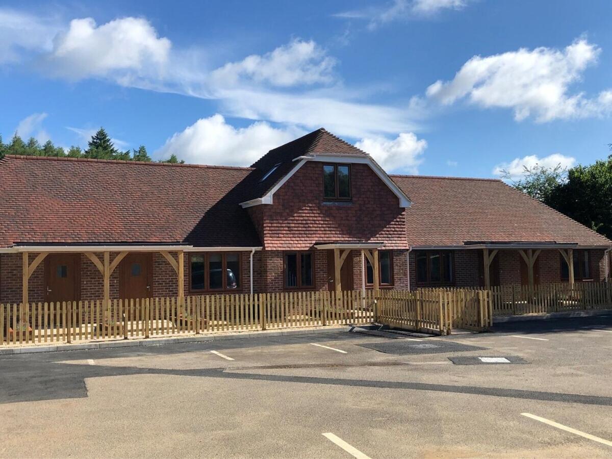 Hamilton Arms Suites Midhurst Quarto foto
